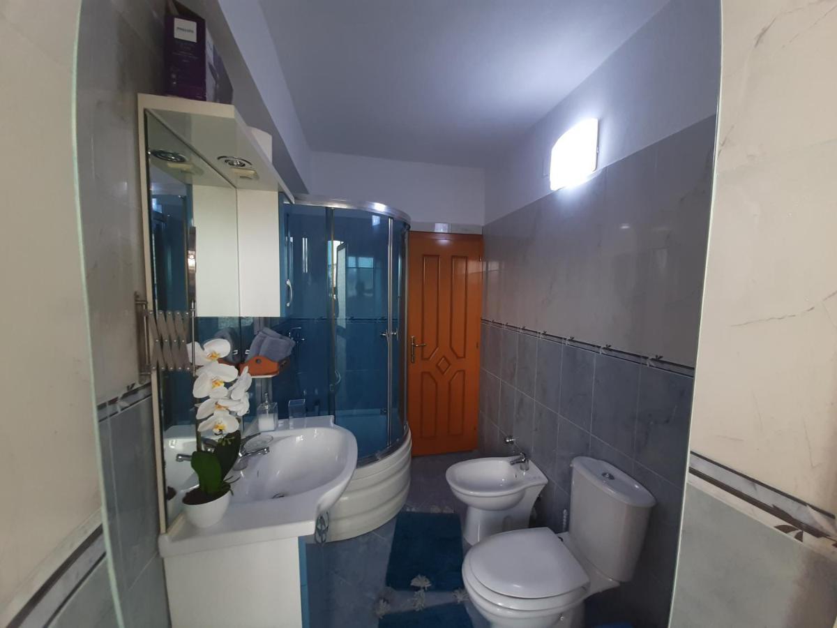Cosy Central Apartment Shkodra Exterior foto