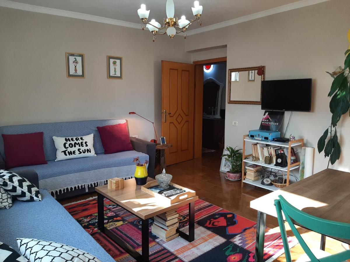 Cosy Central Apartment Shkodra Exterior foto